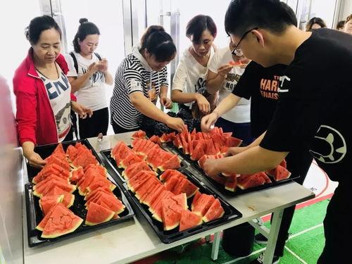 威海头条吃瓜群众,吃瓜群众热议，揭秘幕后真相！